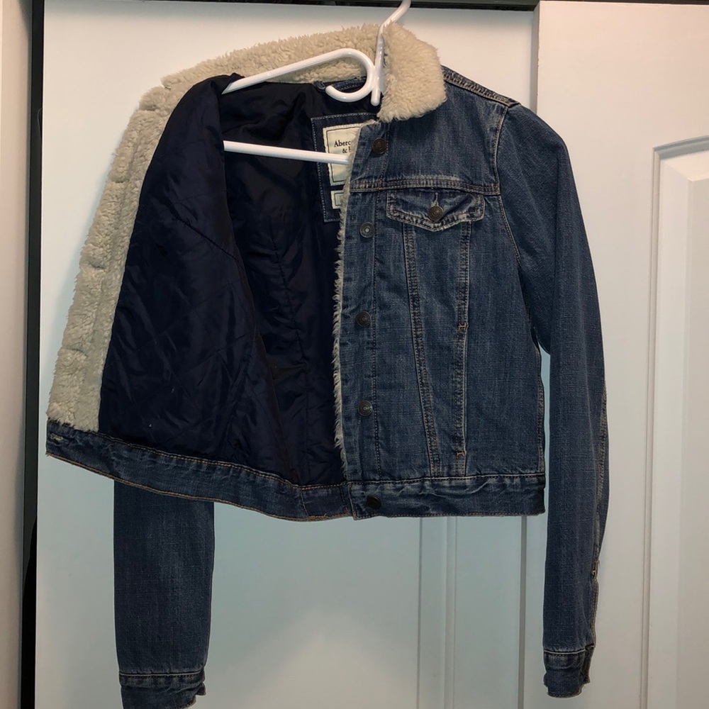 Abercrombie jacket - Picture 4 of 8